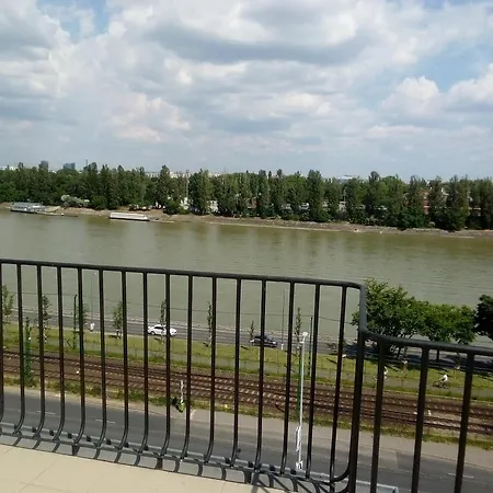 A Rooftop Near Danube And Margareth Island Apartment